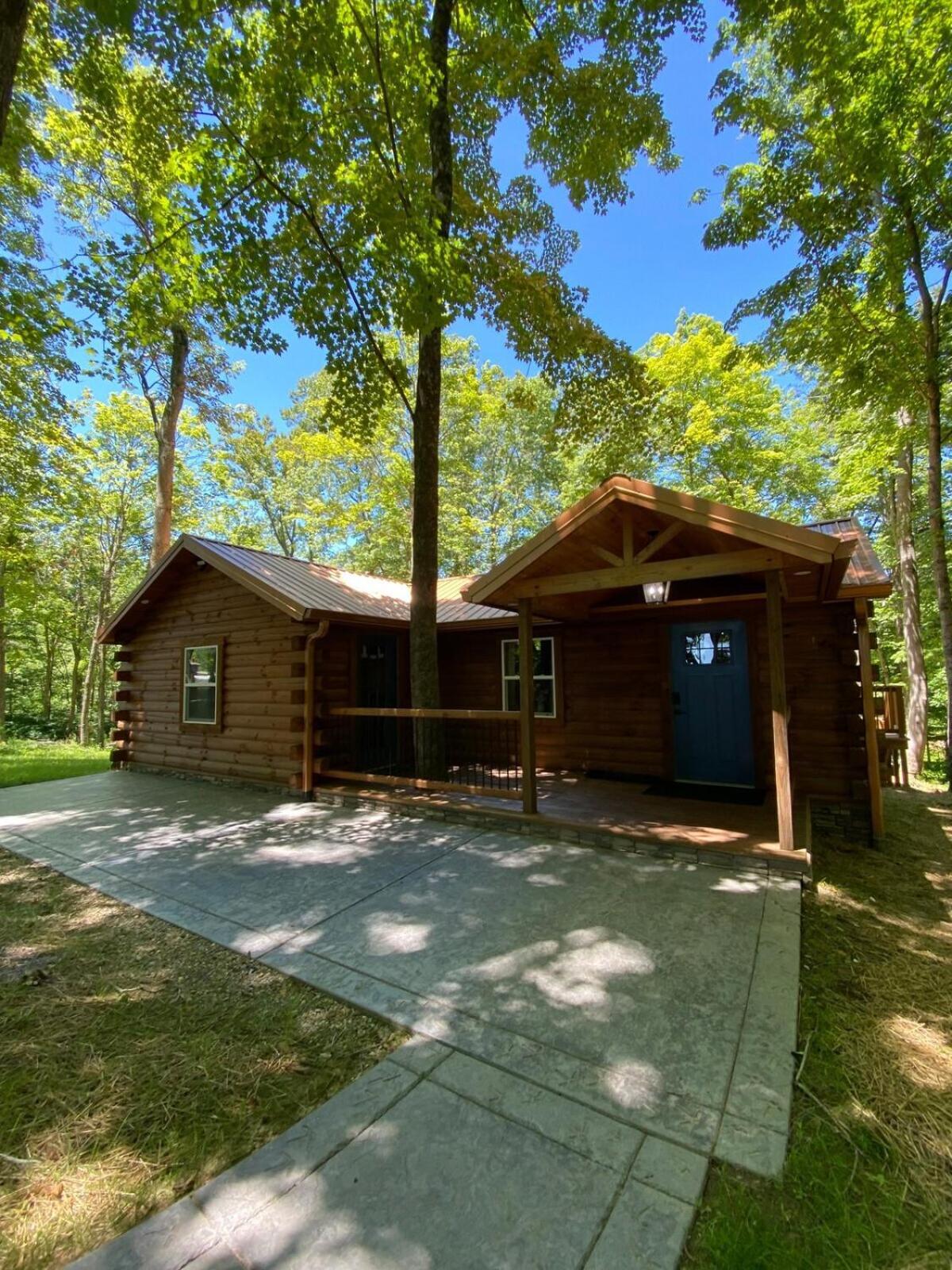 Secluded Wooded Cabin Near The Hocking Hills New Straitsville Εξωτερικό φωτογραφία