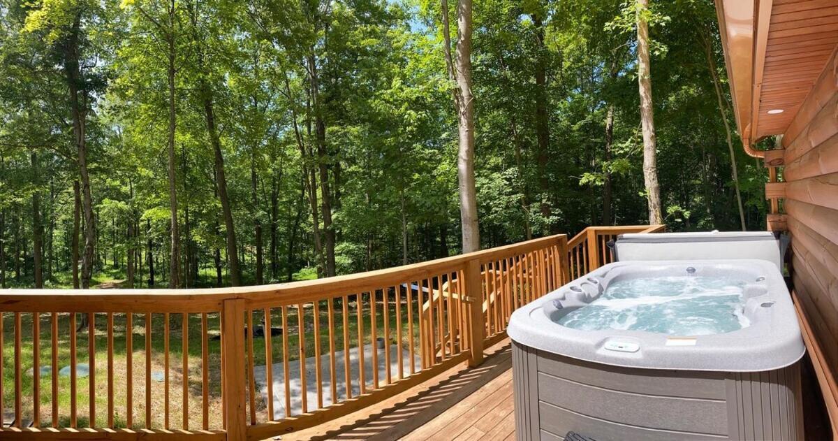 Secluded Wooded Cabin Near The Hocking Hills New Straitsville Εξωτερικό φωτογραφία